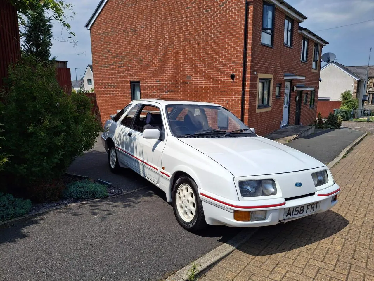 Ford Sierra 1983 photo 3