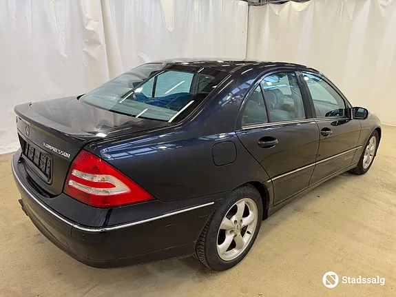 Mercedes-Benz C 180 Kompressor 2004 photo 4