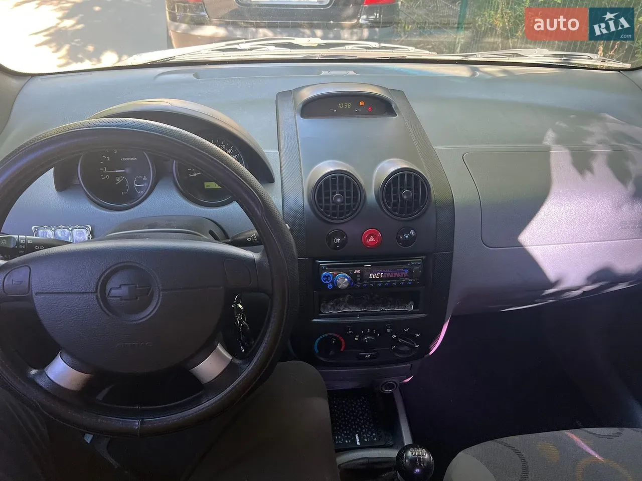 Chevrolet Aveo 2004 photo 4