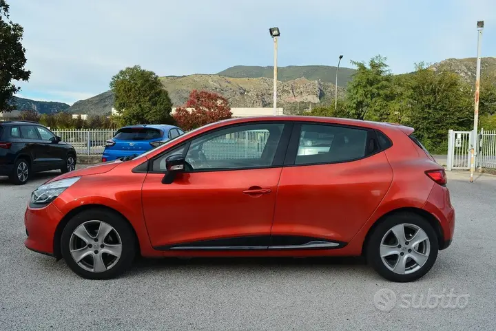Renault Clio 2013 photo 3