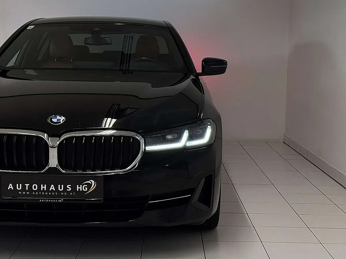 BMW 5 Series 2021 photo 4