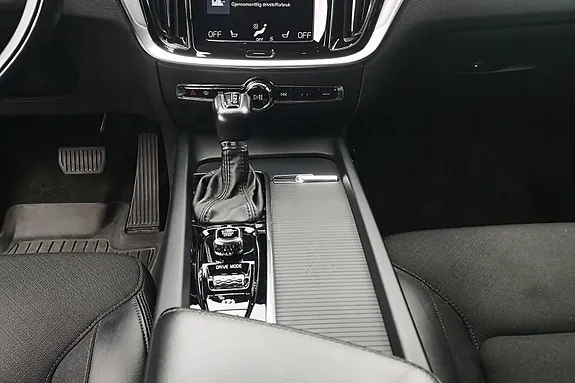 Volvo V60 2019 photo 4