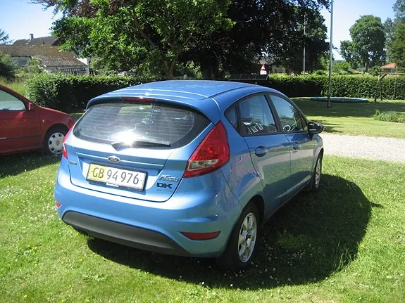 Ford Fiesta 2012 photo 3