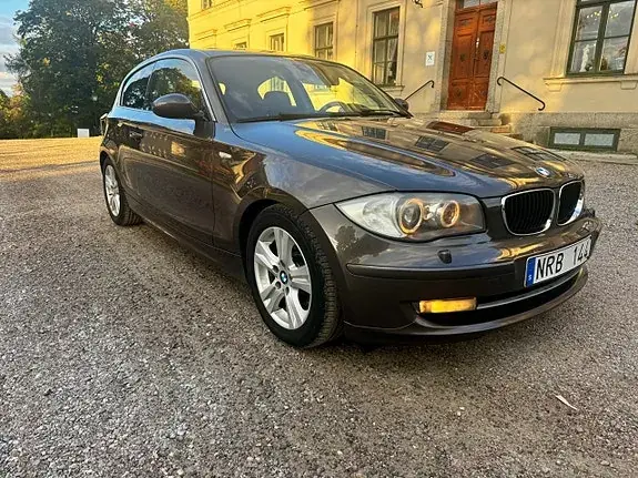 BMW 118D 2009 photo 5