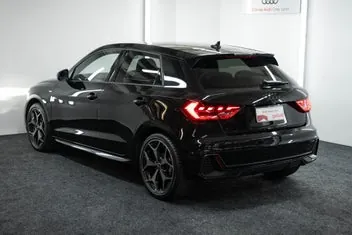 Audi A1 2026 photo 4