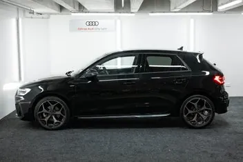 Audi A1 2026 photo 5