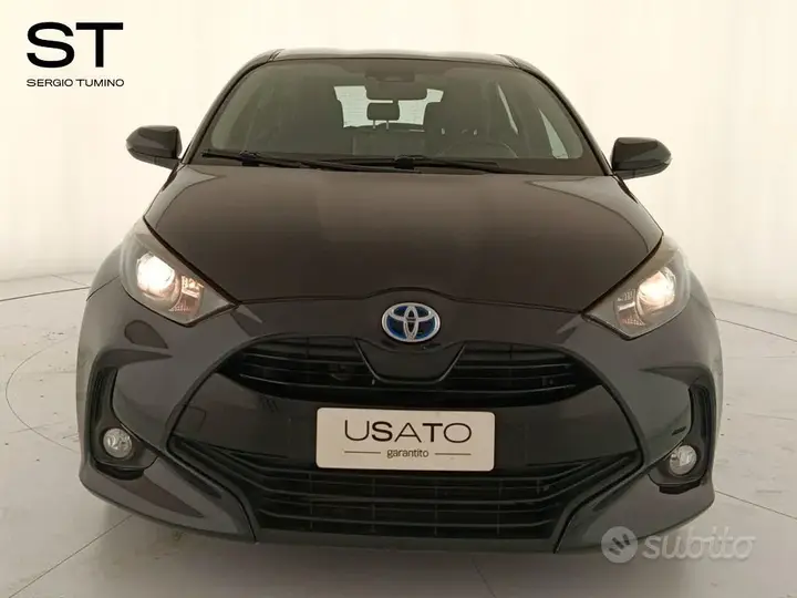 Toyota Yaris 2021 photo 2