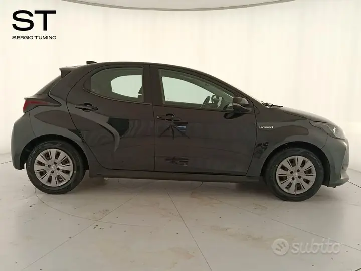 Toyota Yaris 2021 photo 3