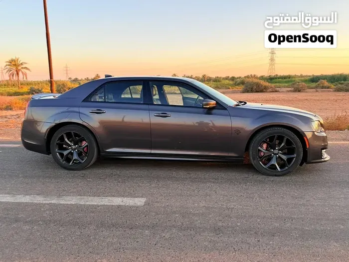Chrysler 300 2022 photo 4