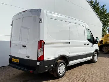 Ford Transit 2024 photo 3