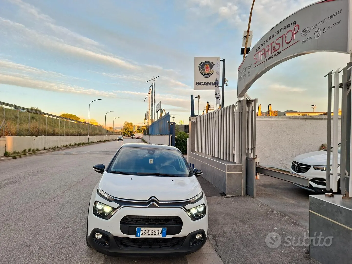 Citroen C3 2023 photo 2