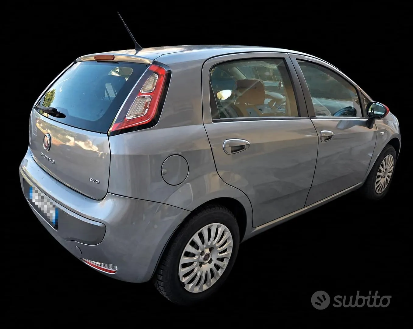 Fiat Grande Punto Evo 2011 photo 5