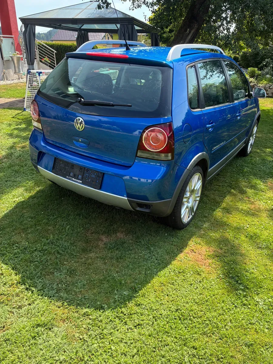 Volkswagen Polo 2006 photo 3