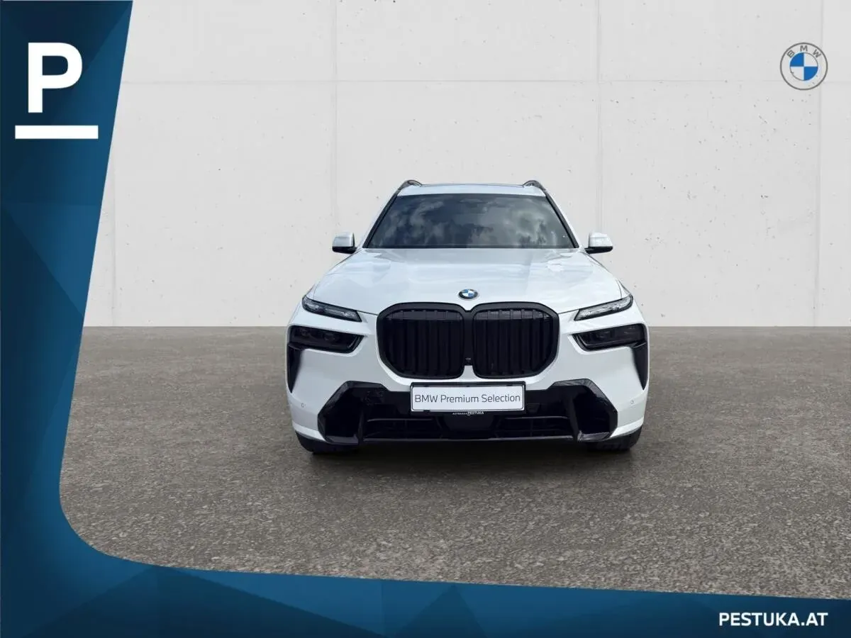 BMW X7 2026 photo 2