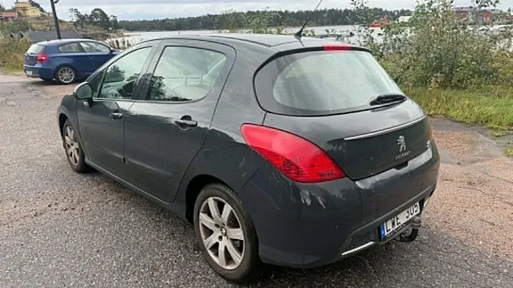 Peugeot 308 2011 photo 4