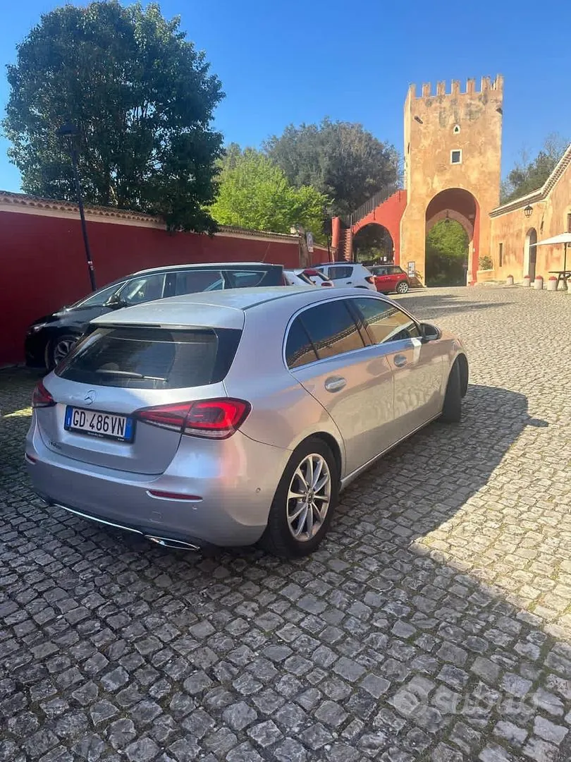 Mercedes-Benz A 180 2021 photo 3