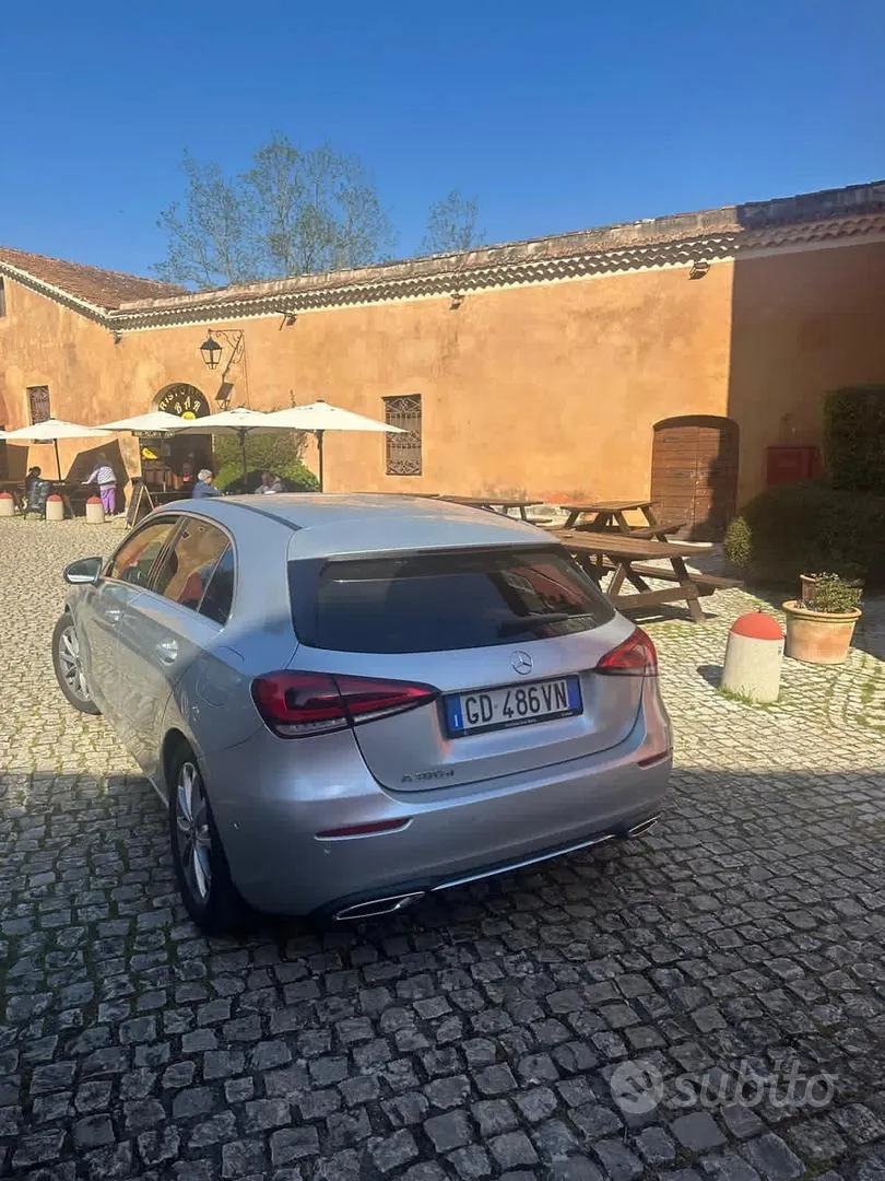 Mercedes-Benz A 180 2021 photo 4