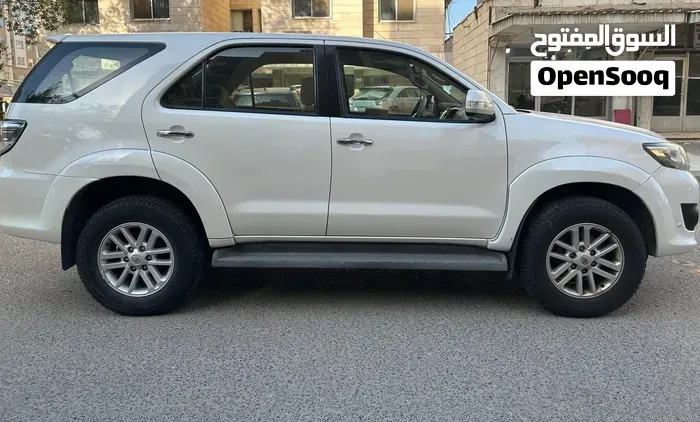 Toyota Fortuner 2015 photo 3