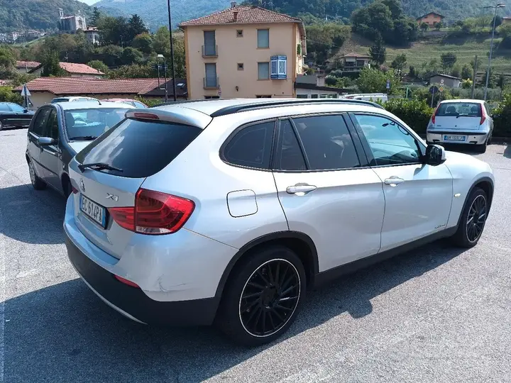 BMW X1 2010 photo 4