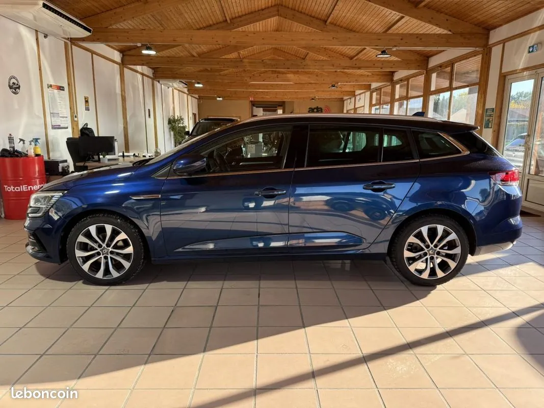 Renault Megane 2021 photo 2