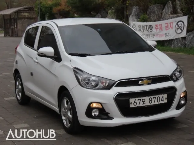 Chevrolet Spark 2017 photo 2