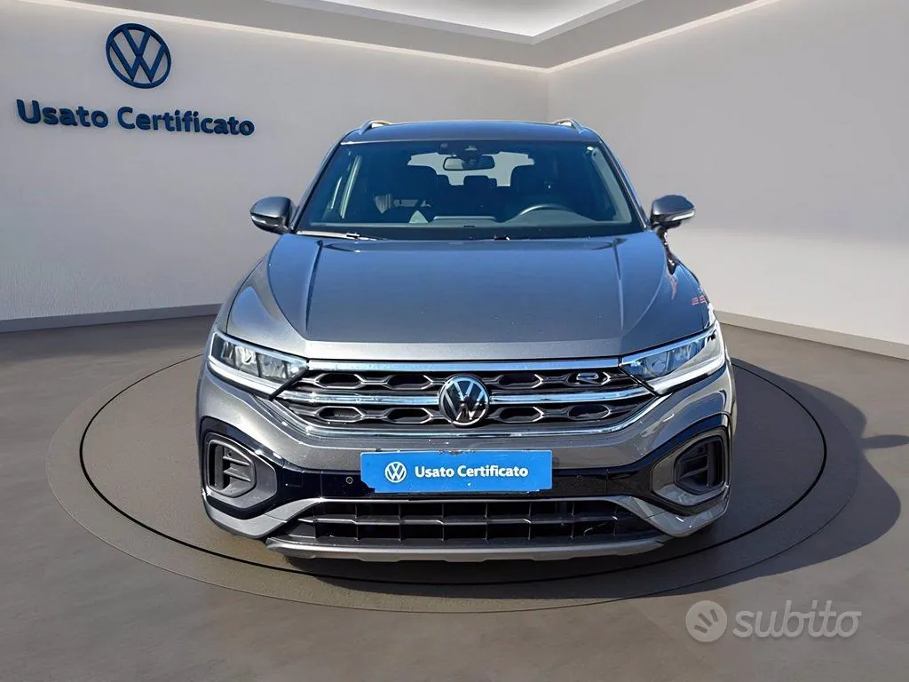 Volkswagen T-Roc 2022 photo 2