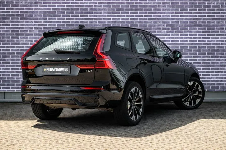 Volvo Xc60 2026 photo 2