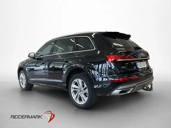 Audi Q7 2022 photo 5