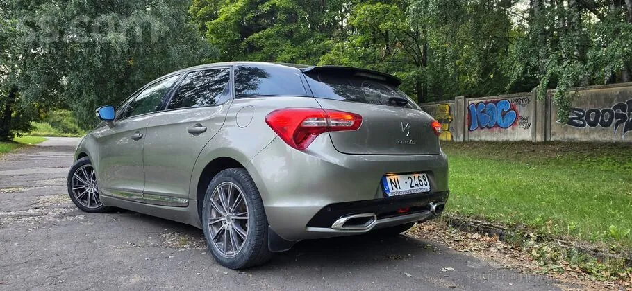 Citroen Ds5 2012 photo 4