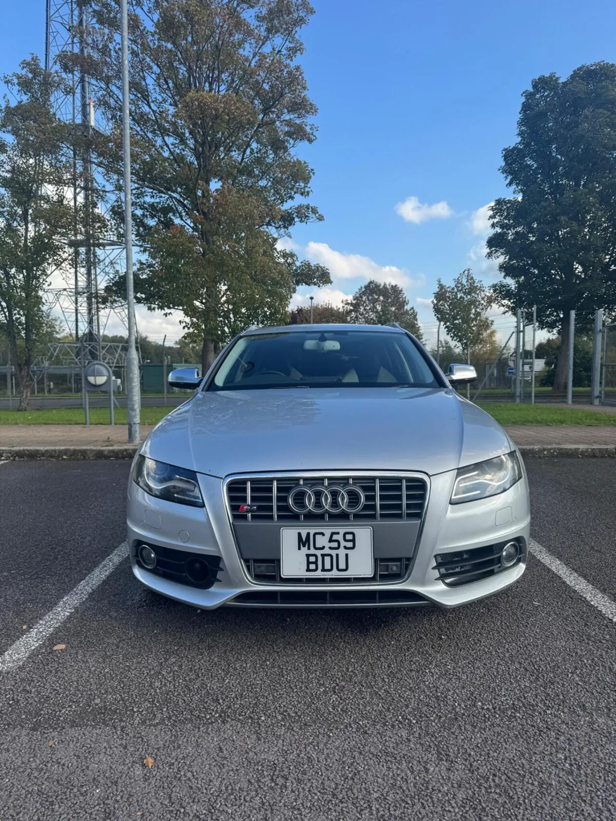 Audi S4 2011 photo 2