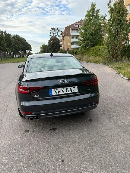 Audi A4 2018 photo 2