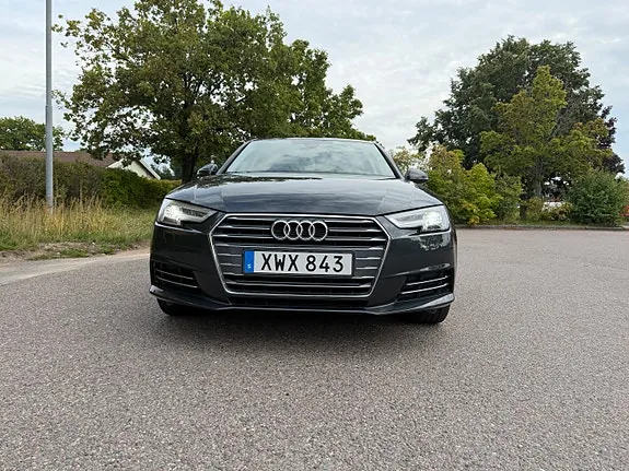 Audi A4 2018 photo 5
