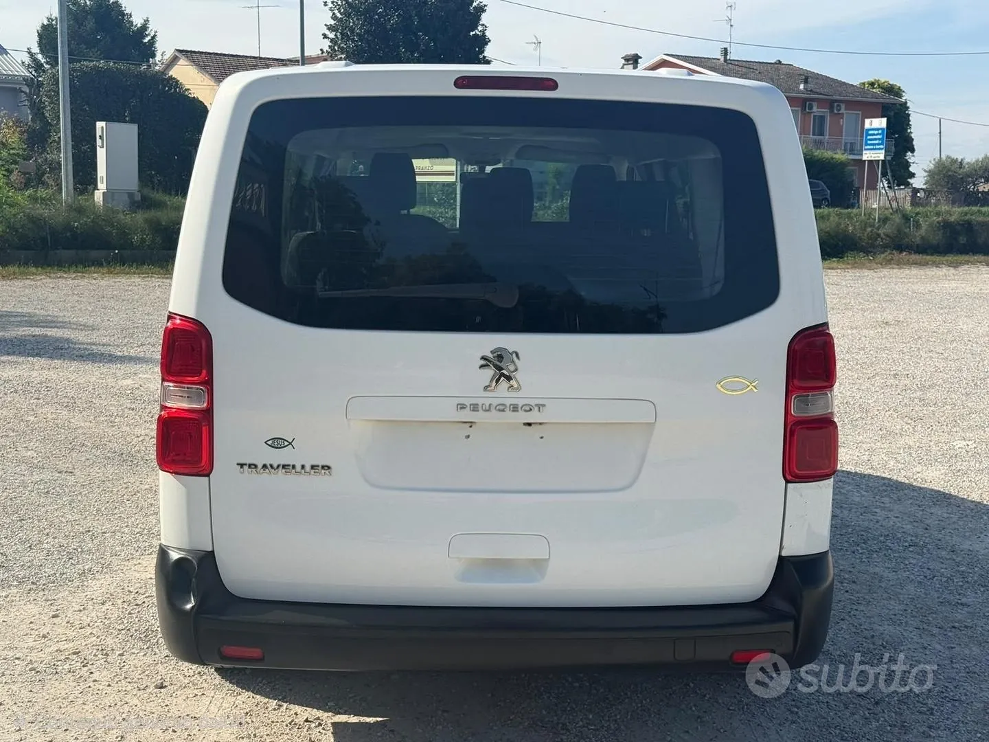 Peugeot Traveller 2018 photo 4