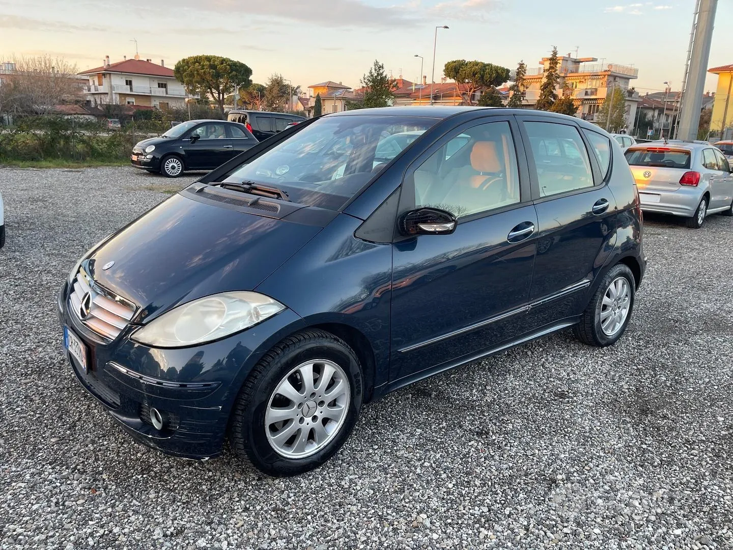Mercedes-Benz A180