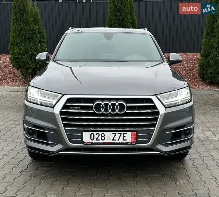 Audi Q7 2018 photo 4