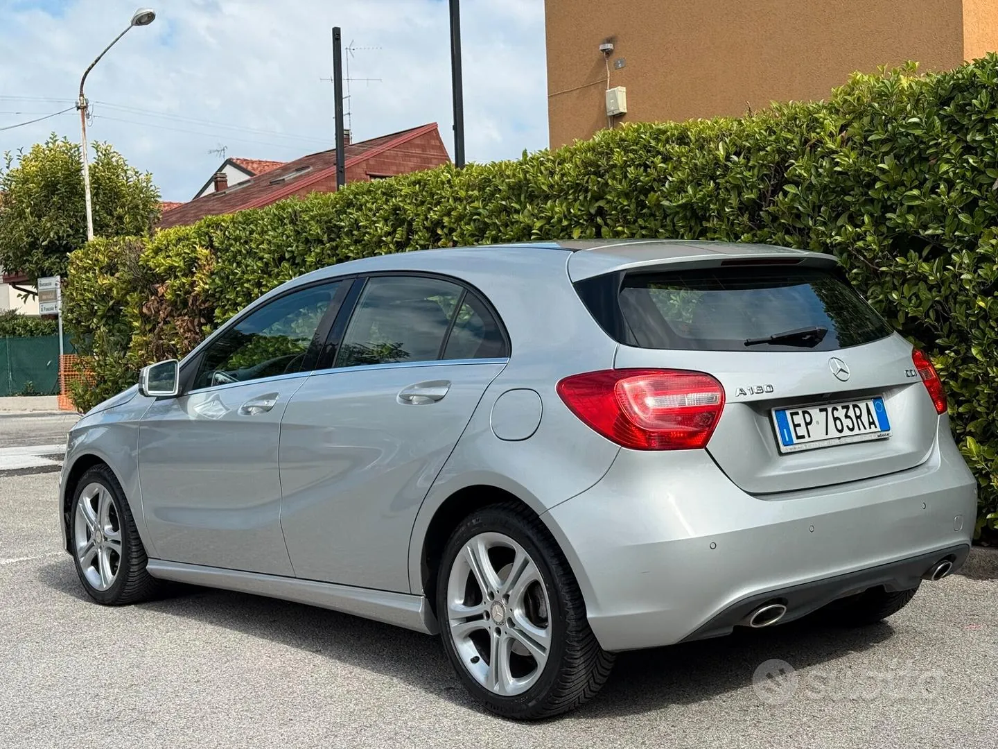 Mercedes-Benz A 180 2012 photo 4