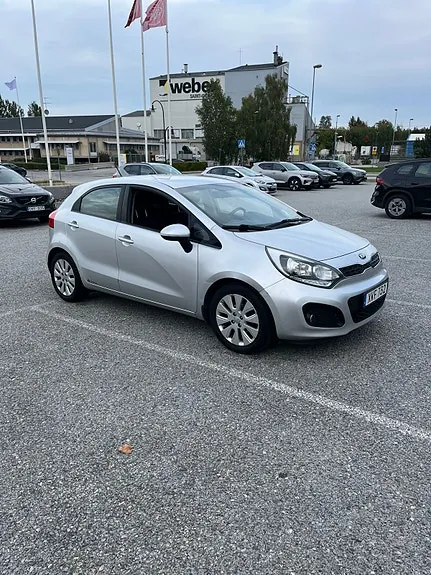 Kia Rio 2014 photo 2