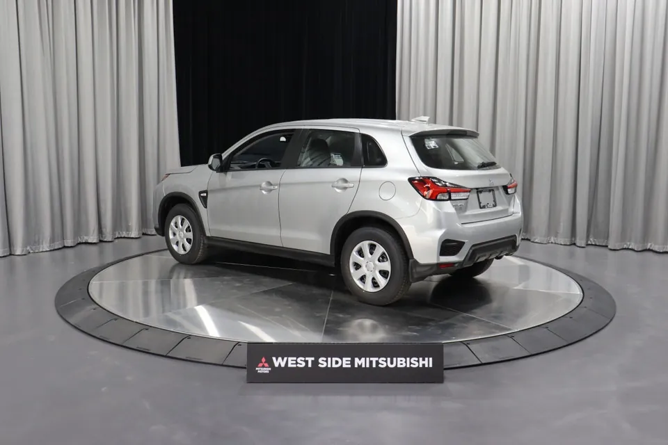 Mitsubishi Rvr 2026 photo 4