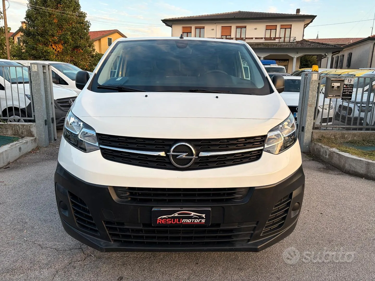 Opel Vivaro 2020 photo 2