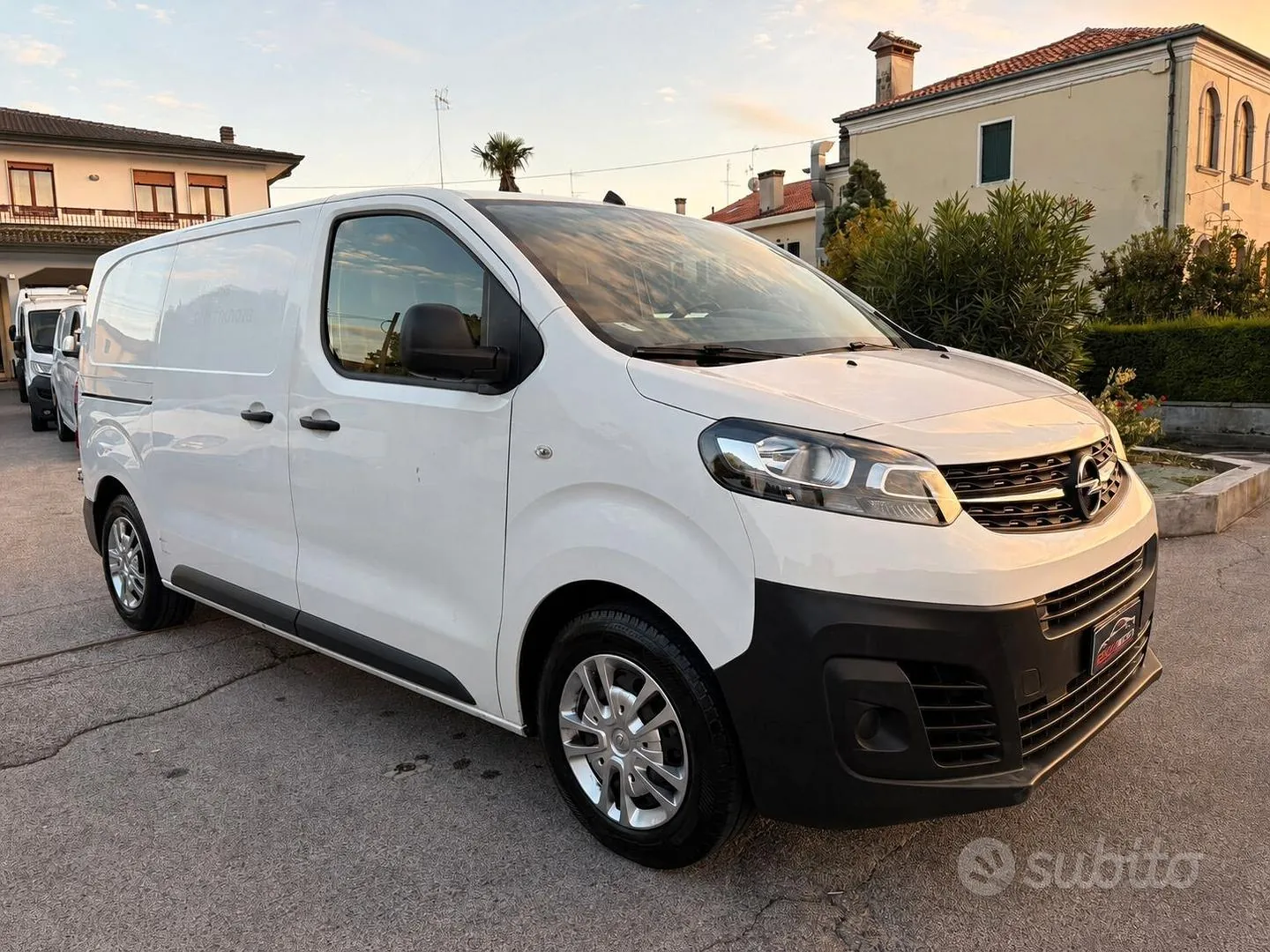 Opel Vivaro 2020 photo 3