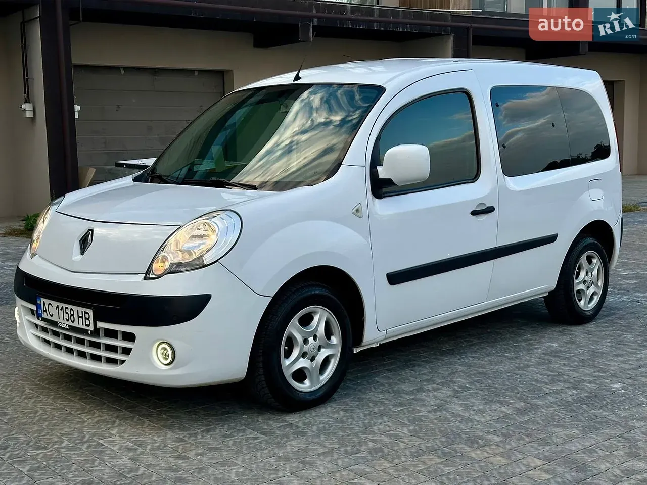 Renault Kangoo 2011 photo 3