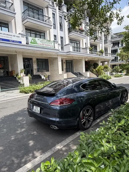 Porsche Panamera 2010 photo 5