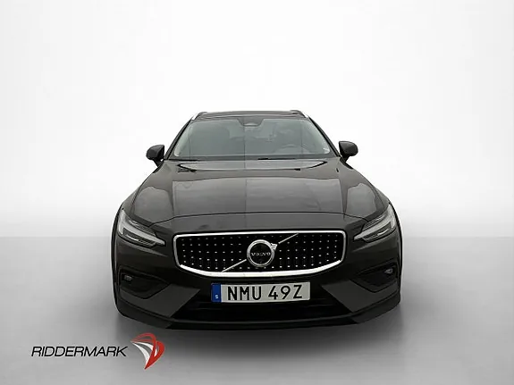 Volvo V60 Cross Country 2024 photo 2