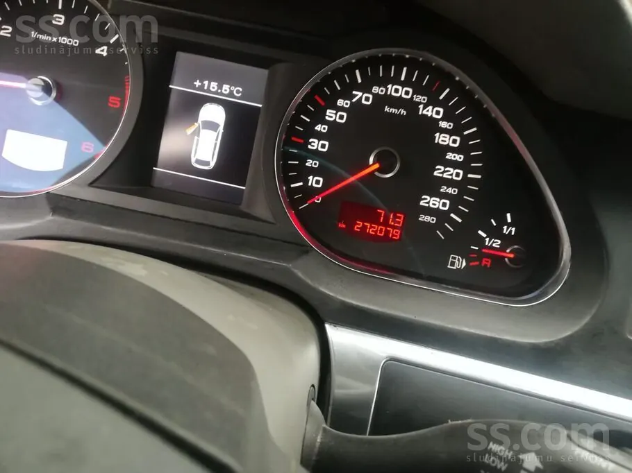 Audi A6 2010 photo 4