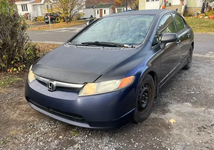 Honda Civic 2006 photo 2