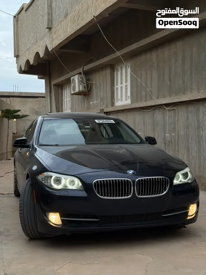 BMW 5 Series 2011 photo 3