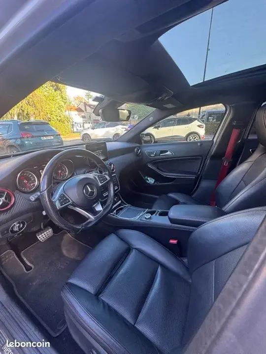 Mercedes-Benz A-Class 2016 photo 3