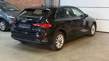 Audi A3 2022 photo 2