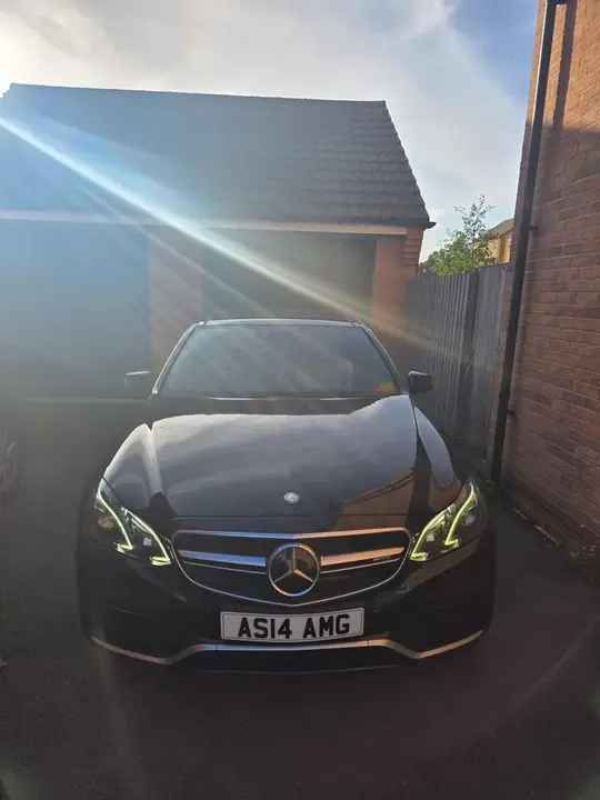 Mercedes-Benz E-Class 2014 photo 2