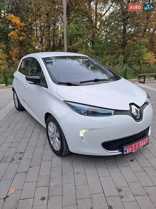 Renault Zoe 2014 photo 4